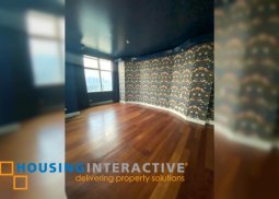 semi-furnished 3br unit with parking for lease in one roxas triangle