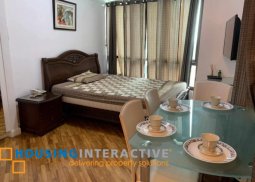 fully furnished unit for sale in joya lofts and tower