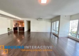 semi furnished unit 3 br unit for sale in edades tower