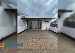 pre-owned 6 bedroom house in better living parañaque for sale