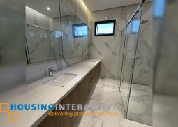 house for sale in northeast greenhills