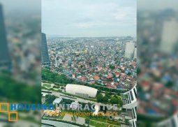 fully furnished 2br unit with parking for sale in two serendra