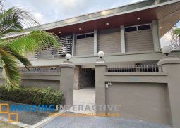 2-storey house for lease in dasmarinas village
