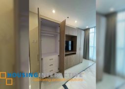 a condo for lease in crescent park residences taguig city