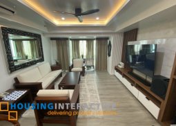 newly renovated 1br unit with parking for lease in manansala tower