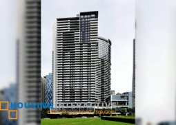 a condominium for lease in arya residences taguig city