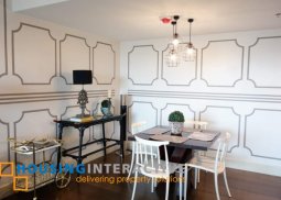 unit for leased in edades tower