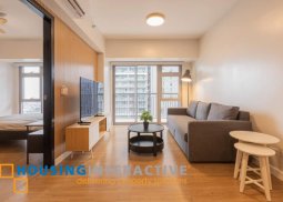 fully furnished 1br unit with balcony and parking for lease in park triangle residences