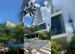 fully furnished 1br unit with parking for lease in arya residences