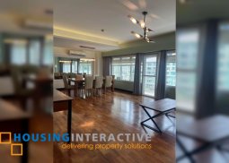 3br unit with parking for sale in one serendra