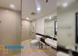 2br corner unit for leased in west  gallery place