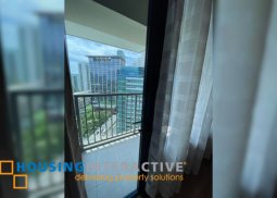 fully furnished 2br loft type unit for sale in one rockwell west