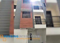 house and lot for sale in san agustin village moonwalk paranaque city