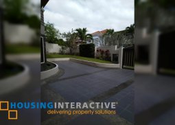 a 2 storey house for sale in southvale primera (near daang-hari)