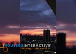 a studio type unit for sale in circulo verde