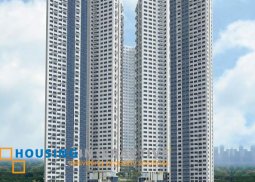 a condominium for lease in the trion tower taguig city