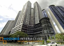 a condominium for lease in fort victoria taguig city