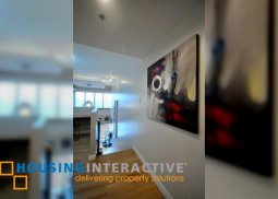 fully furnished 1br unit for sale in one rockwell