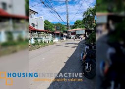 a house&lot unit for sale in don̈a justa phase 2 angono,rizal