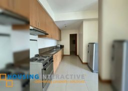 a condominium for lease in the trion towers taguig city