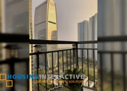 a condominium for sale in verve residences taguig city