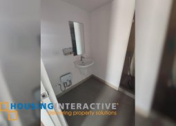 a condominium for lease in the rise makati city