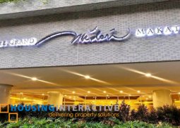 a studio type unit for lease in the grand midori