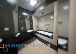 2br unit for lease in one mckinley place