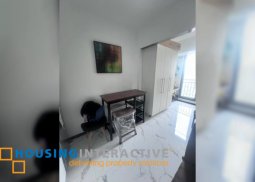 semi-furnished 1br unit with balcony for lease/sale in acqua private residences