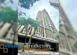semi-furnished 3br unit with parking for sale in the shang grand tower