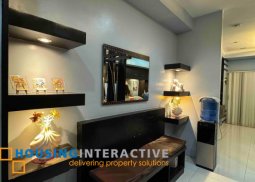 spacious studio unit for rent in fort palm spring