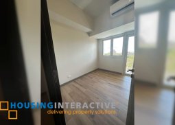 rush sale brandnew unit in park mckinley west