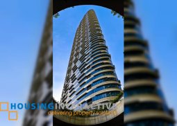 bare 2br unit with parking for sale in one rockwell