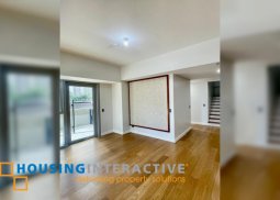 3br unit with parking for sale in fuyu tower