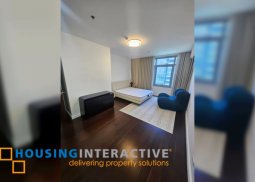 fully furnished 2br unit with parking for lease in the suites