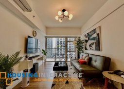 fully furnished 1br unit with balcony for lease in verve residences