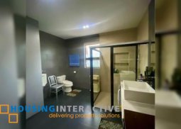 for sale: house & lot in hillsborough village