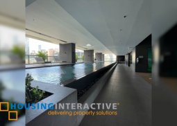 elegant residential condominium for sale in west gallery place