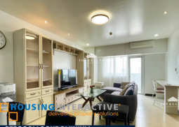 2br unit with parking for sale in royalton in capitol commons