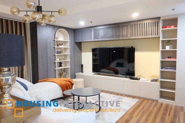 fully furnished 3br penthouse unit for lease/rent at mckinley garden villas