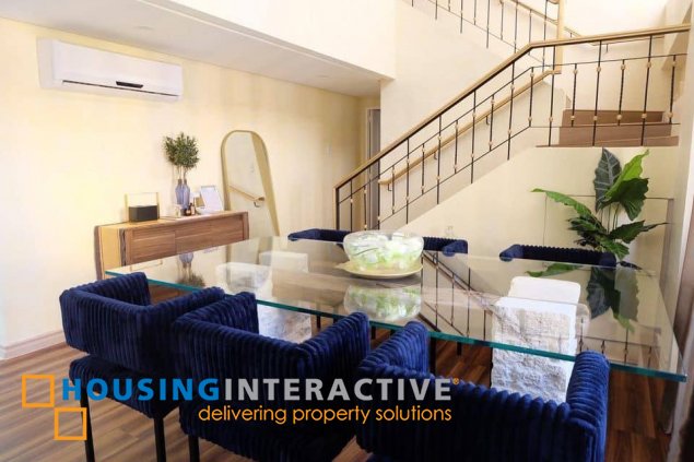 fully furnished 3br penthouse unit for lease/rent at mckinley garden villas