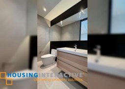 townhouse unit for sale at avery terrace house