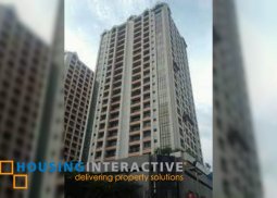 fully furnished 3br unit with parking for lease in skyland plaza