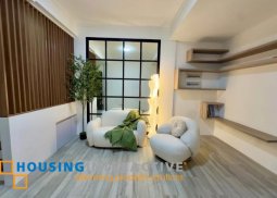 𝟑-𝐬𝐭𝐨𝐫𝐞𝐲 𝐅𝐚𝐡𝐫𝐞𝐧𝐡𝐞𝐢𝐭 𝐓𝐨𝐰𝐧𝐡𝐨𝐮𝐬𝐞 for sale in makati
