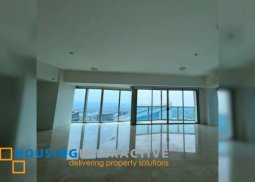 bare 3br unit with parking for lease in grand hyatt residences