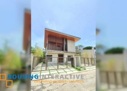 2-storey 5br in bf homes house for sale