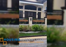 split level house for sale in bf homes