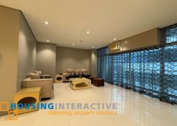 fully furnished 3br unit with parking for lease in the luxe residences