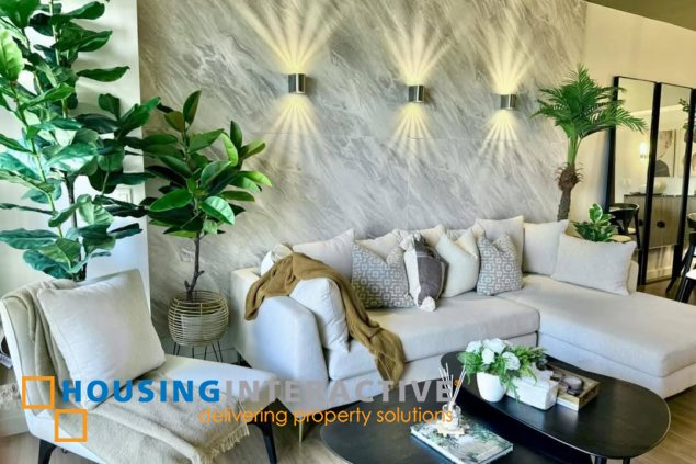 fully furnished 2br unit with parking for lease in verve residences