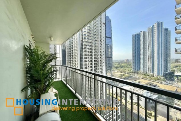 fully furnished 2br unit with parking for lease in verve residences